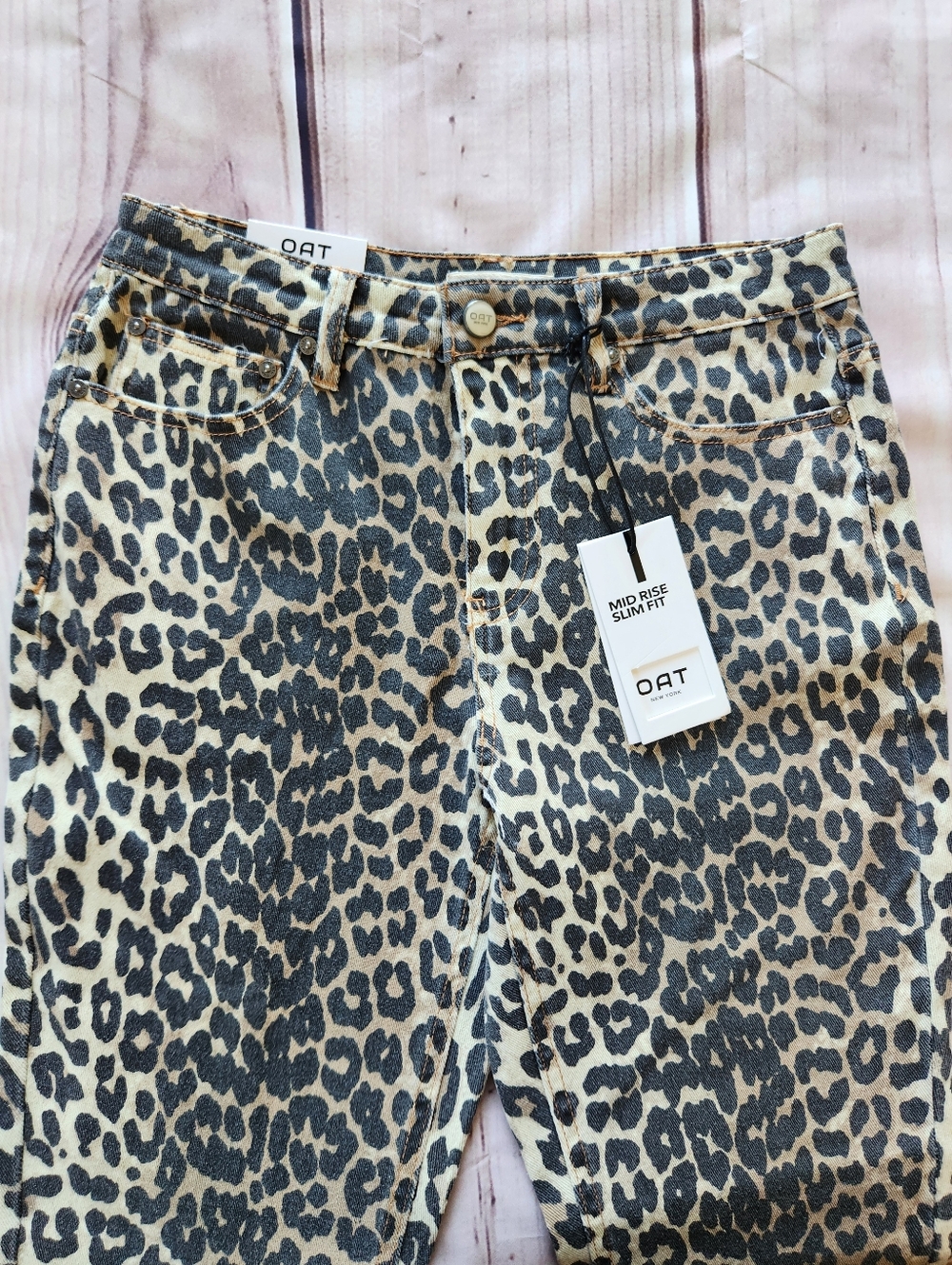 NWT OAT New York "Mid Rise Slim Fit" Leopard Print Jean, Women's Size 8/29 - Picture 4 of 11